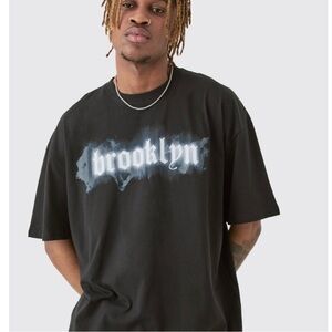 New BooHoo Man Brooklyn Graffiti Style T Shirt Size Large